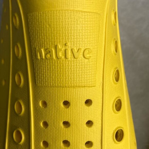 NATIVE J1 Yellow Unisex Slip resistant shoes - Picture 5 of 12